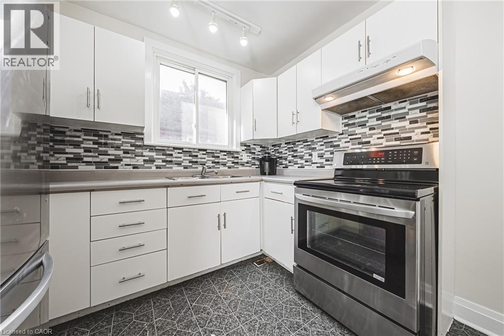 35 Ipswich Place, Hamilton, Ontario  L8K 3E8 - Photo 7 - 40777645