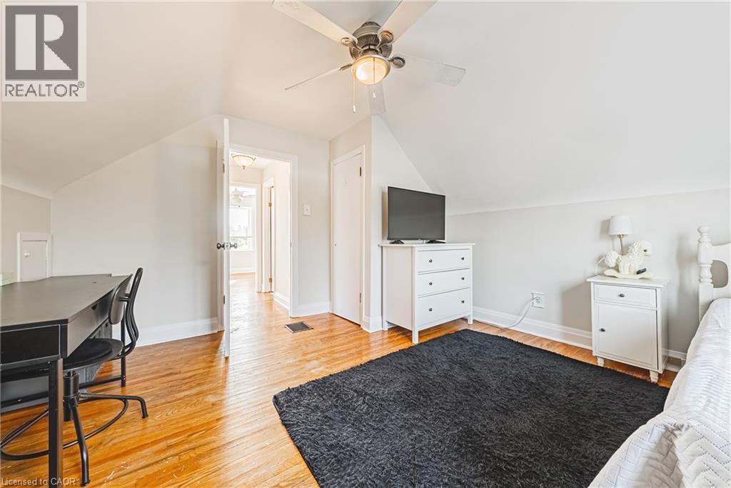 35 Ipswich Place, Hamilton, Ontario  L8K 3E8 - Photo 19 - 40777645