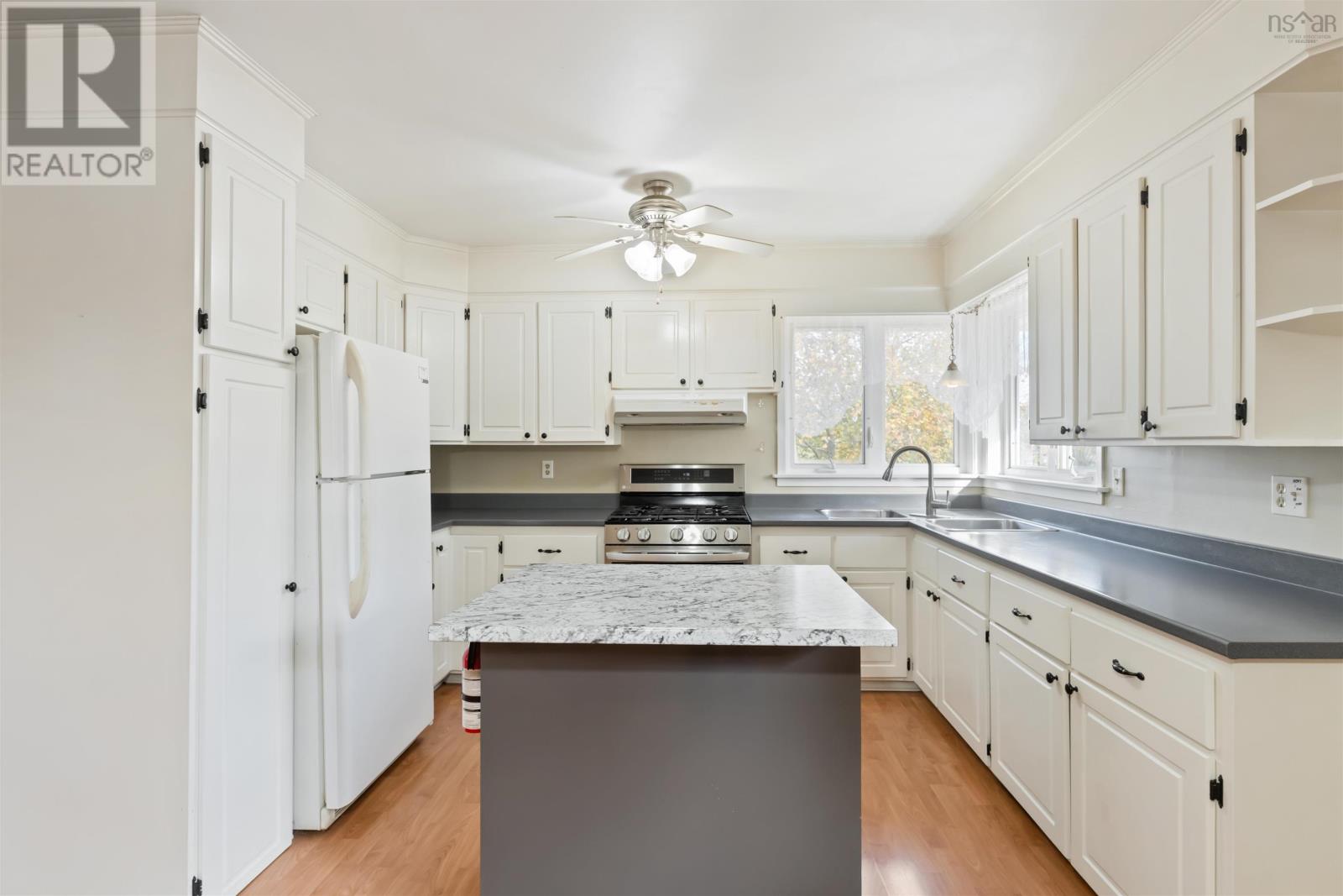 128 Oakdene Avenue, Kentville, Nova Scotia  B4N 2C1 - Photo 7 - 202526979