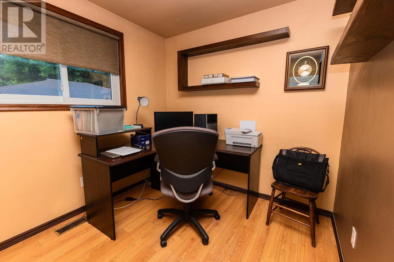 617 Boundary Rd, Sault Ste. Marie, Ontario P6A 5C5 - Photo 21 - SM252427