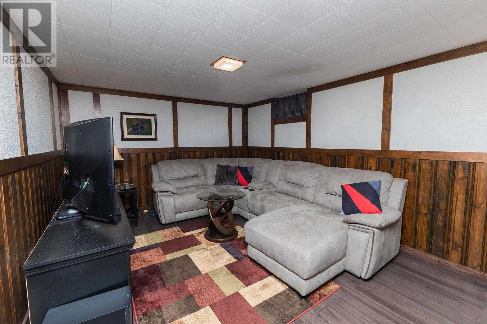 617 Boundary Rd, Sault Ste. Marie, Ontario P6A 5C5 - Photo 25 - SM252427