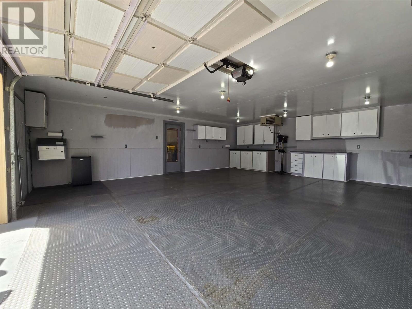 617 Boundary Rd, Sault Ste. Marie, Ontario P6A 5C5 - Photo 49 - SM252427