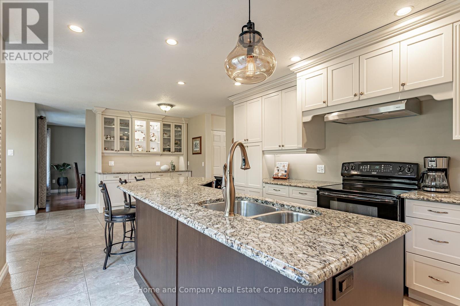 12 Mc Queen Court, Stratford, Ontario N4Z 1H5 - Photo 14 - X12506830