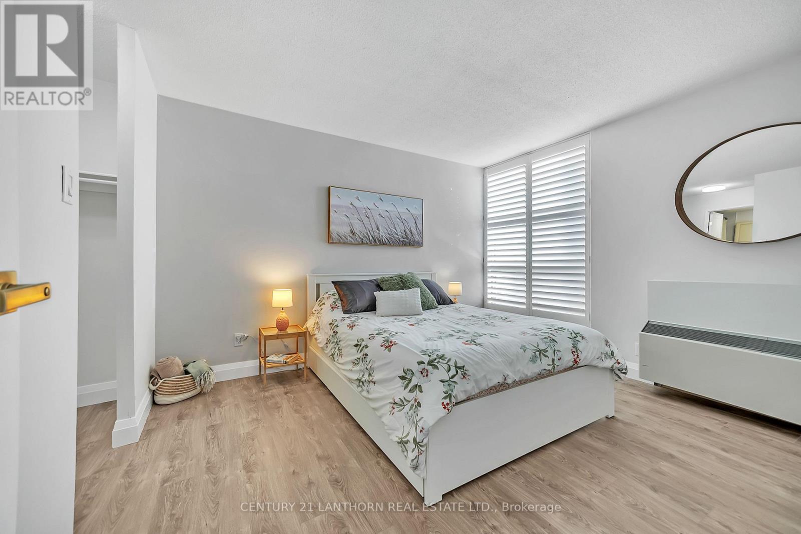 205 - 350 Front Street, Belleville, Ontario  K8N 5M5 - Photo 16 - X12506700