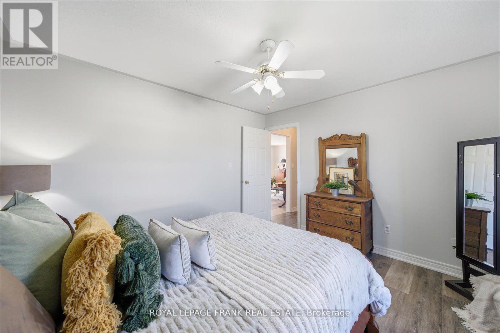 34 Riverview Road, Kawartha Lakes (Lindsay), Ontario  K9V 1B3 - Photo 22 - X12506846