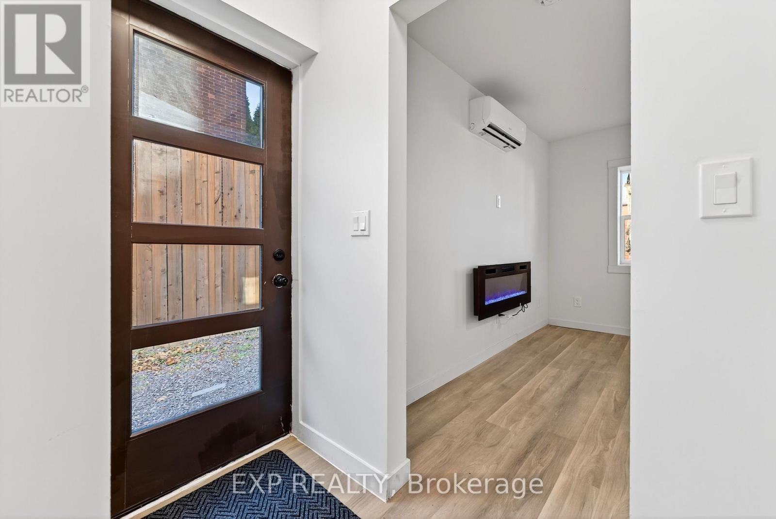 19 & 21 Railway Terrace, Belleville, Ontario  K8N 2R8 - Photo 5 - X12506892