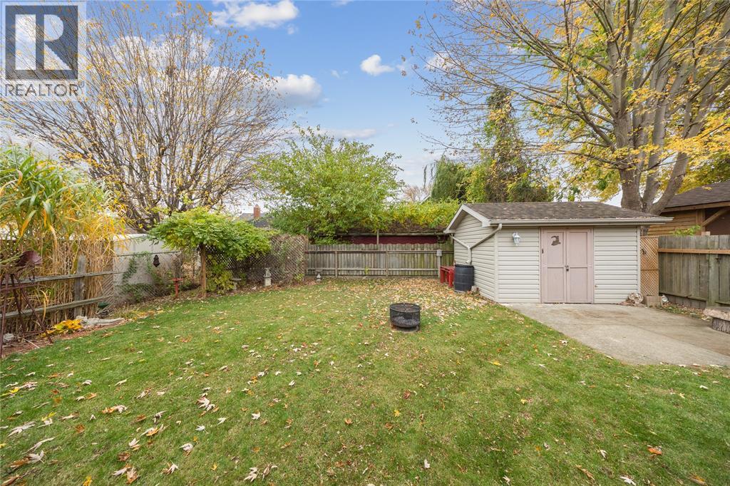 45 Bridle Path, Wallaceburg, Ontario  N8A 4G3 - Photo 5 - 25027848