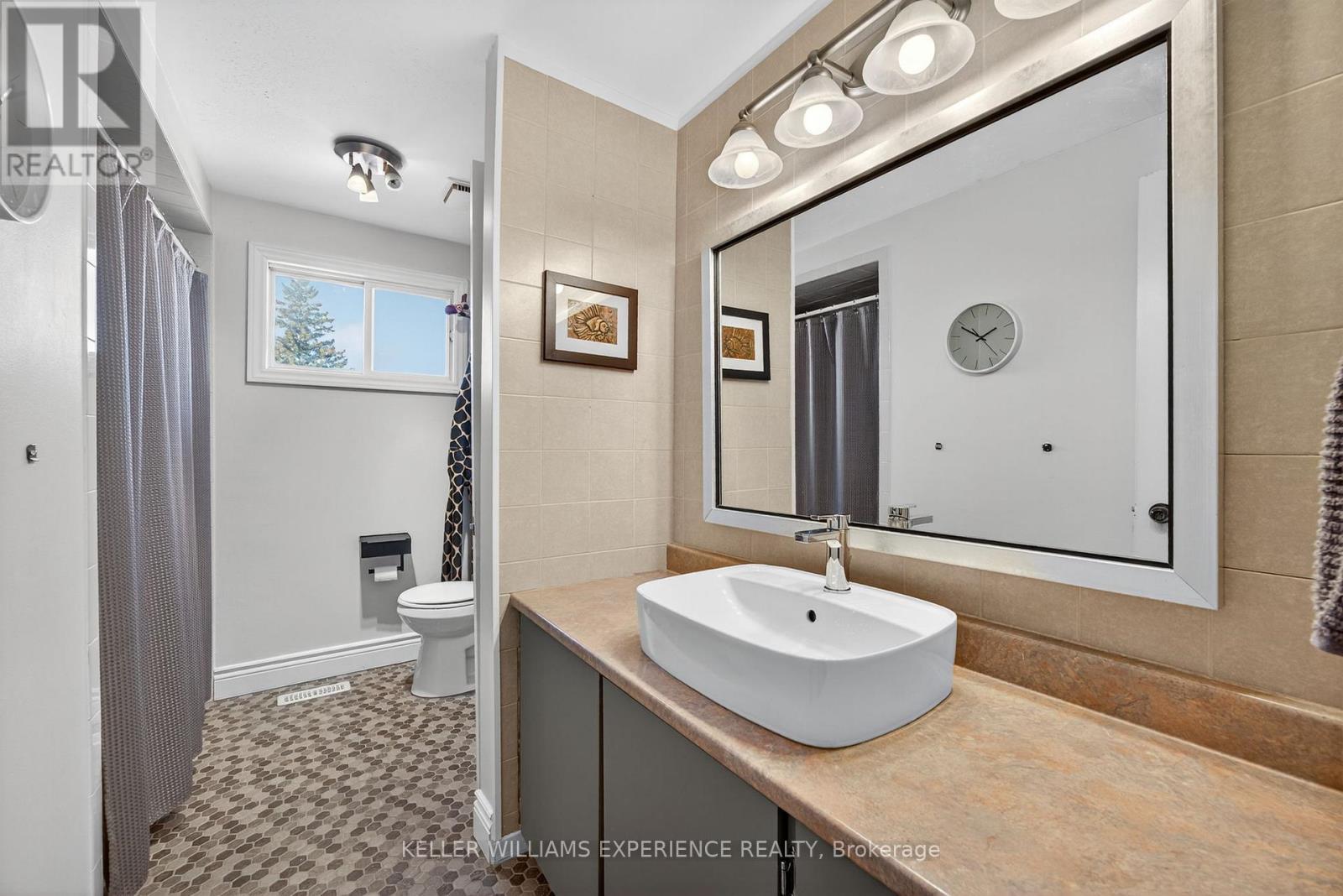 35 Glenridge Road, Barrie, Ontario  L4N 2X9 - Photo 36 - S12505674