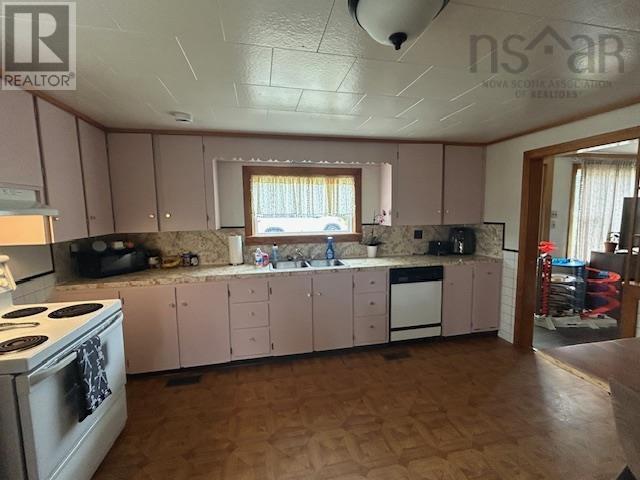 373 Bear Point Road, Bear Point, Nova Scotia  B0W 3B0 - Photo 6 - 202524590