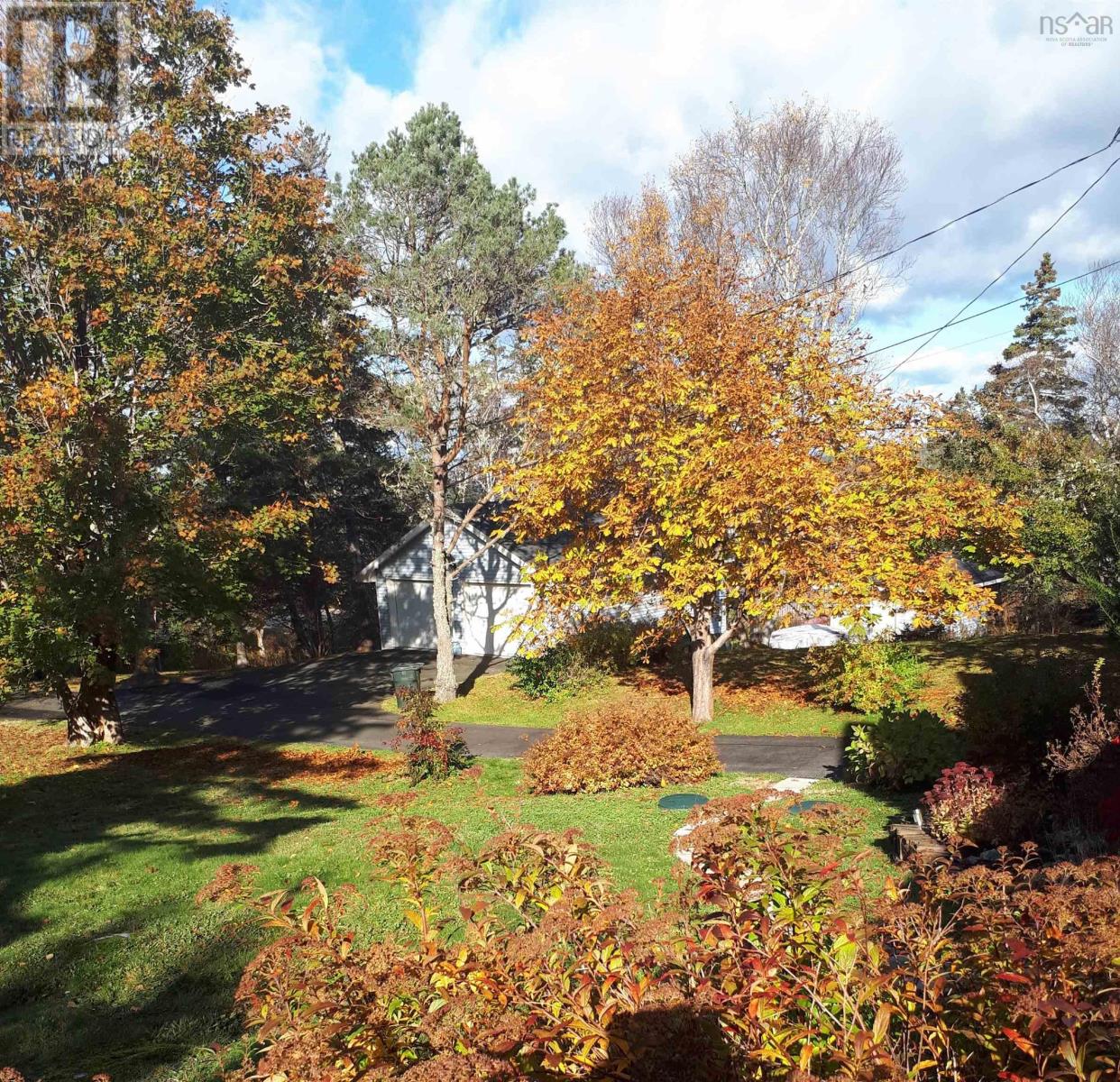 8979 Peggys Cove Road, Indian Harbour, Nova Scotia  B3Z 3P2 - Photo 37 - 202524676