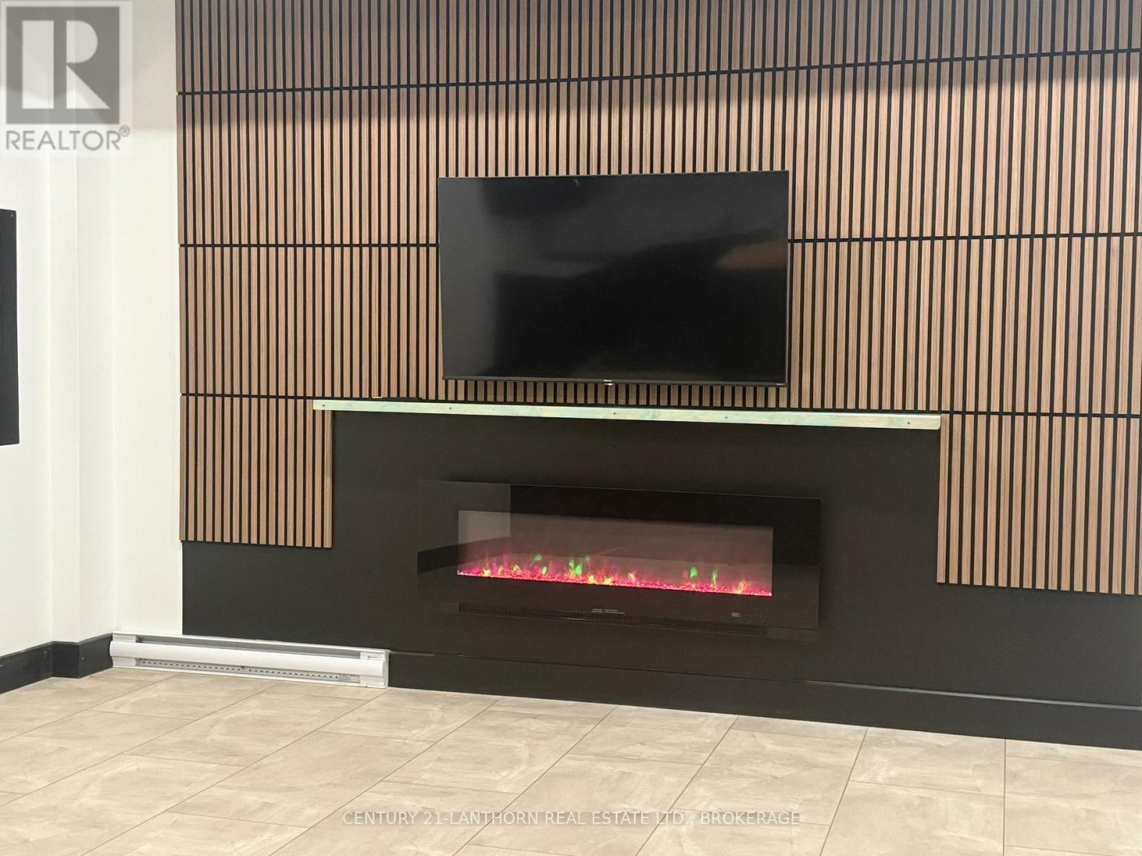 2 - 302 Montreal Street, Kingston, Ontario  K7K 3G8 - Photo 5 - X12434763