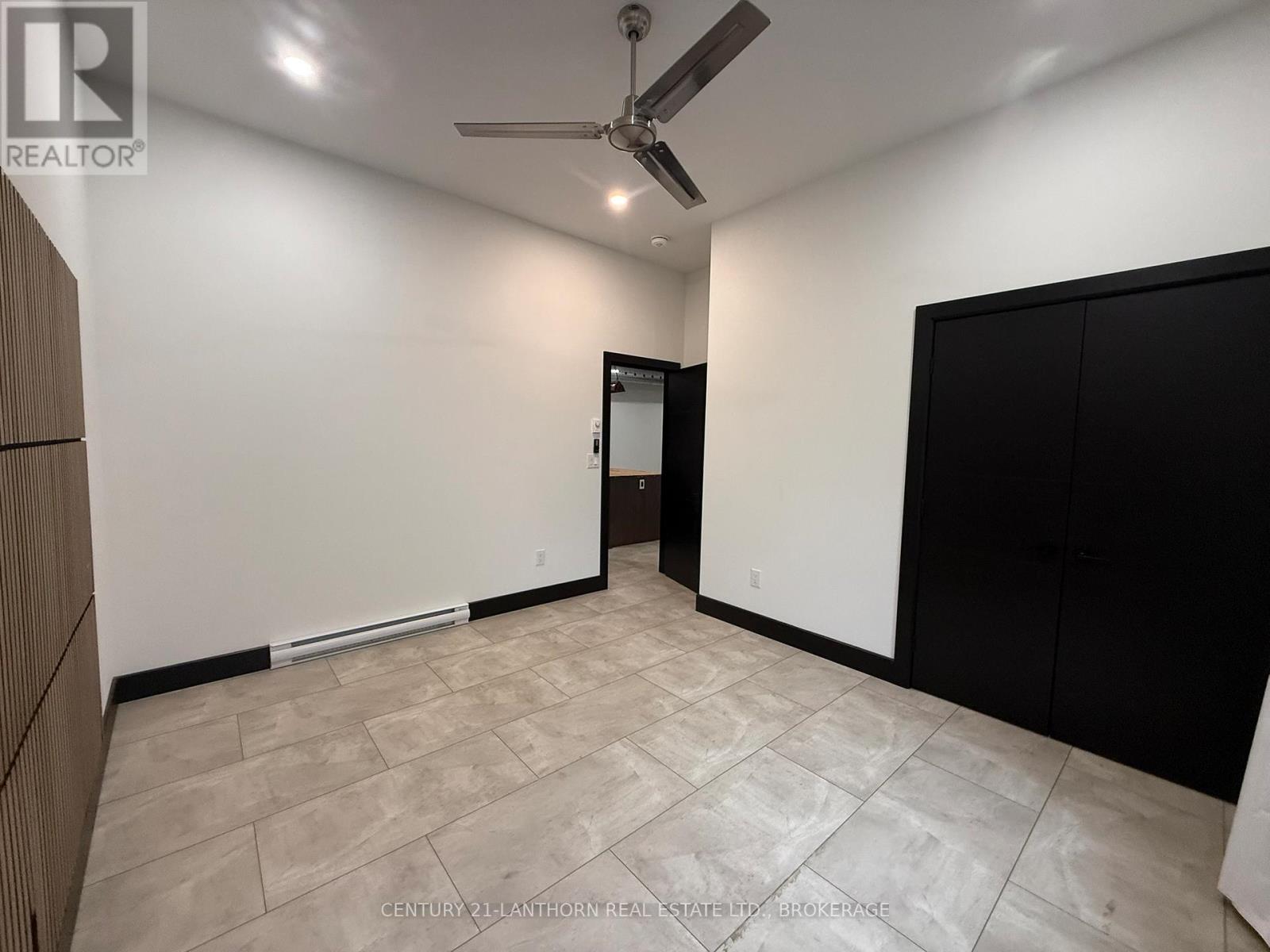 2 - 302 Montreal Street, Kingston, Ontario  K7K 3G8 - Photo 13 - X12434763