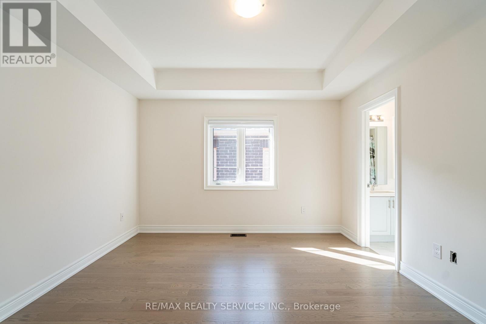 52 Plank Road, Bradford West Gwillimbury, Ontario  L3Z 4N3 - Photo 34 - N12467027