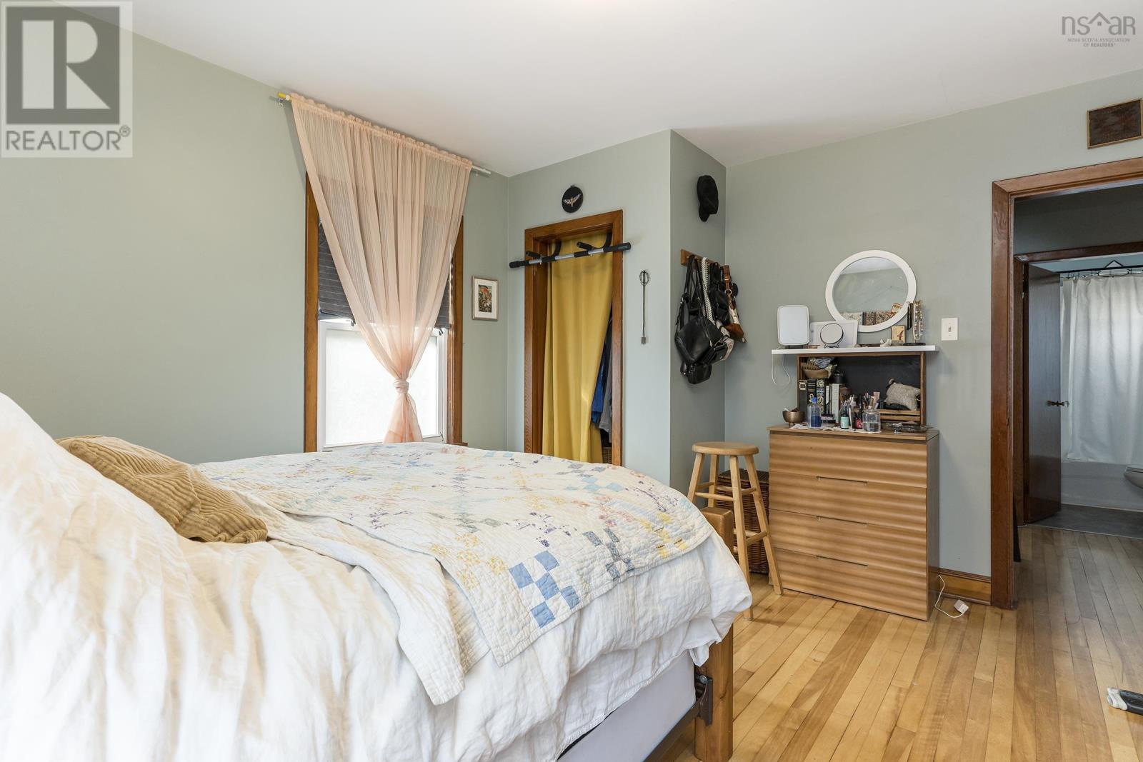 7142 Abbott Drive, Halifax, Nova Scotia  B3L 2L7 - Photo 12 - 202525478