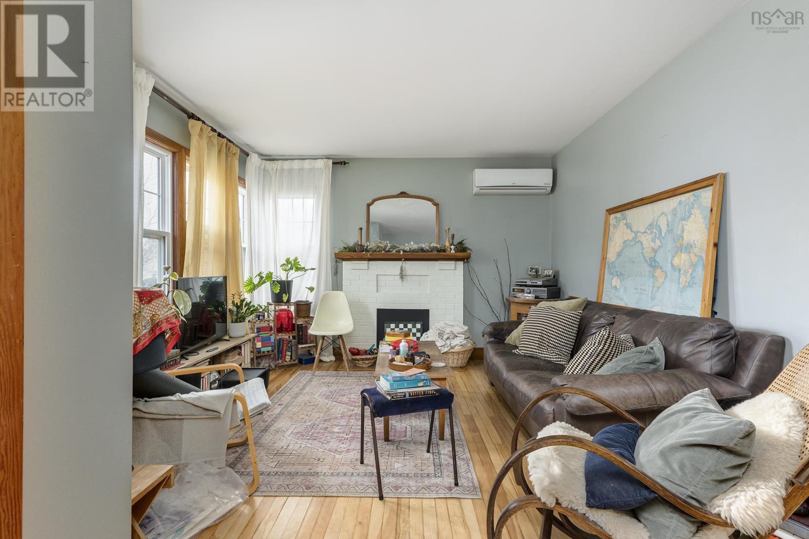 7142 Abbott Drive, Halifax, Nova Scotia  B3L 2L7 - Photo 3 - 202525478