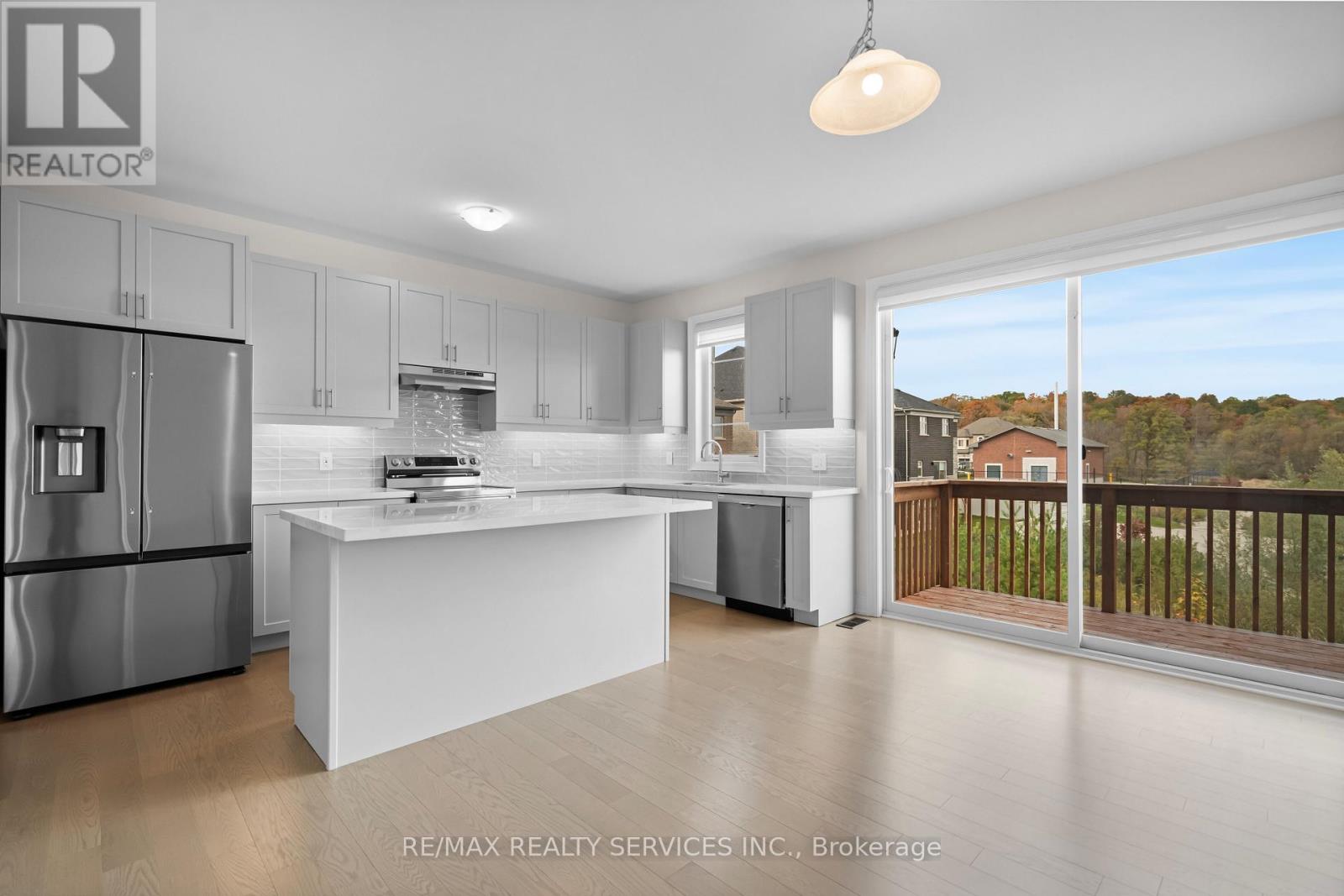 52 Plank Road, Bradford West Gwillimbury, Ontario  L3Z 4N3 - Photo 14 - N12467027