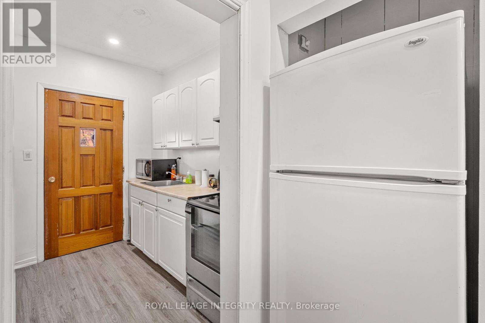 820 Somerset Street W, Ottawa, Ontario  K1R 6R5 - Photo 21 - X12480805