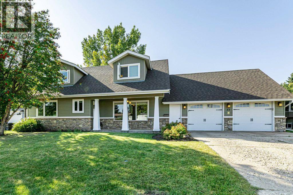 33 Fairway Drive, Lacombe, Alberta  T4L 1R4 - Photo 2 - A2252182