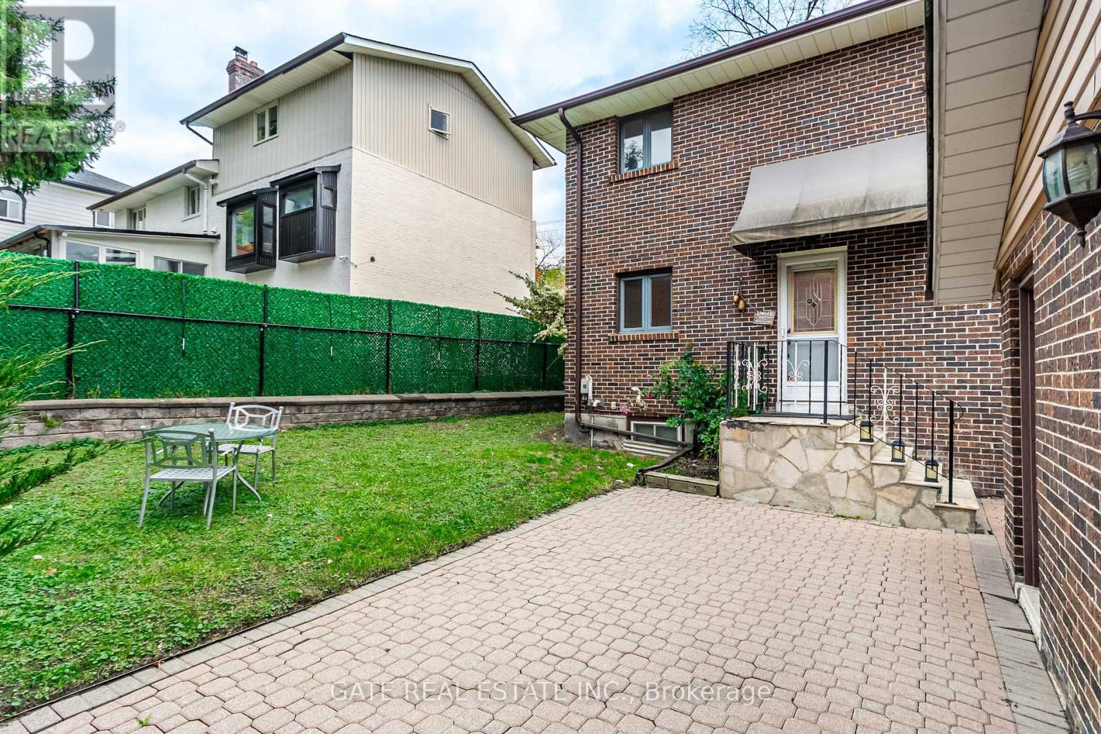 60 Scott Street, Brampton (Downtown Brampton), Ontario  L6V 1S3 - Photo 31 - W12442386