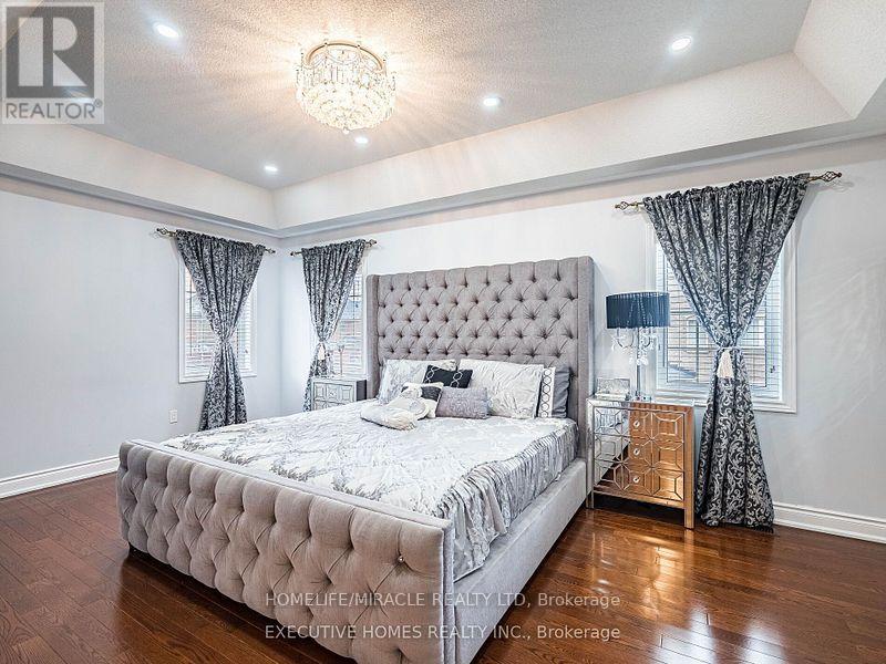 1 Orangeblossom Trail, Brampton, Ontario  L6X 3B4 - Photo 13 - W12499380