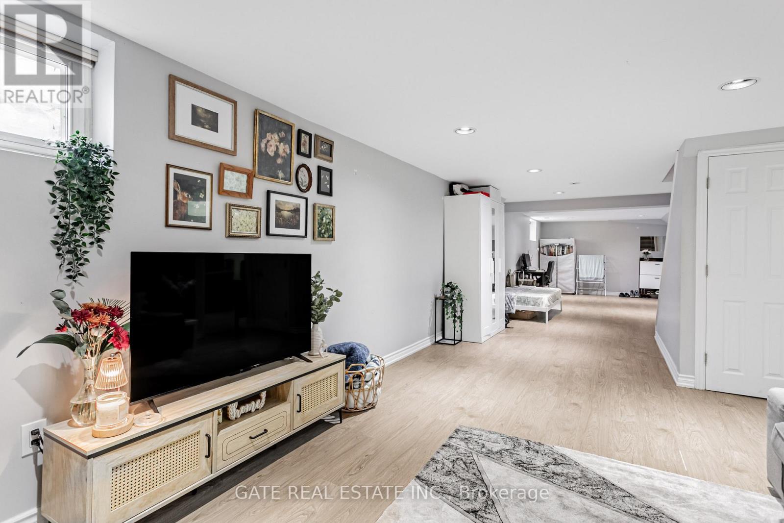 60 Scott Street, Brampton (Downtown Brampton), Ontario  L6V 1S3 - Photo 22 - W12442386