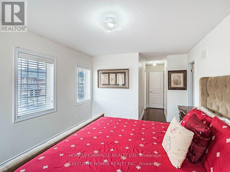 1 Orangeblossom Trail, Brampton, Ontario  L6X 3B4 - Photo 20 - W12499380