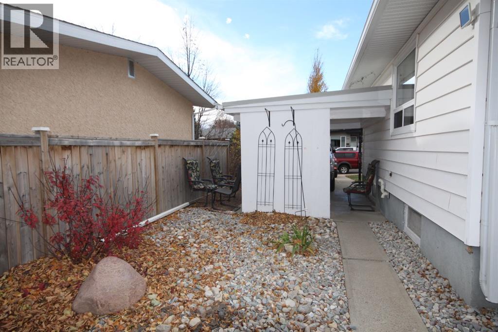 1023 29a Street S, Lethbridge, Alberta  T1K 2X8 - Photo 39 - A2268353