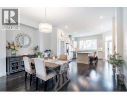 10489 ROBERTSON STREET, Maple Ridge, British Columbia