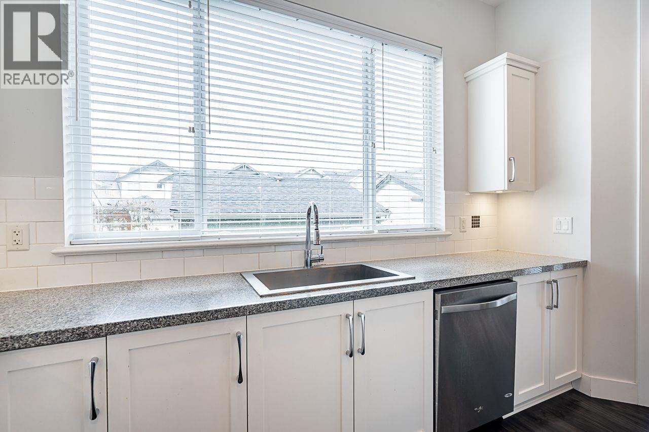 10489 Robertson Street, Maple Ridge, British Columbia  V2W 0H8 - Photo 10 - R3056337