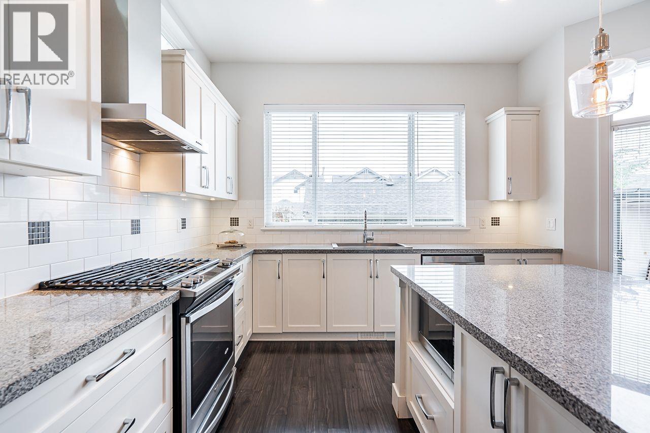 10489 Robertson Street, Maple Ridge, British Columbia  V2W 0H8 - Photo 8 - R3056337