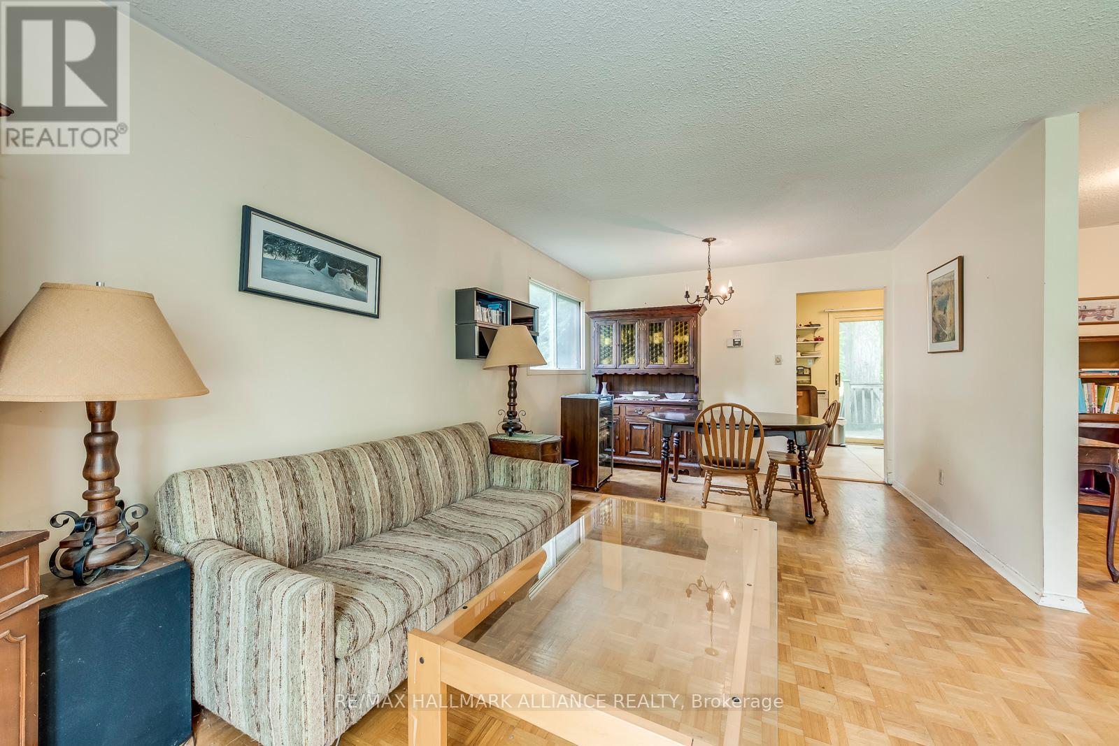 455 Canterbury Crescent, Oakville, Ontario  L6J 5K8 - Photo 13 - W12201228