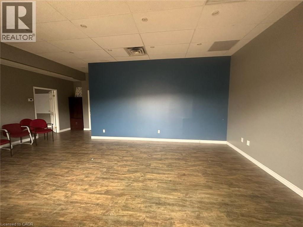 450 Westheights Drive Unit# 2, Kitchener, Ontario  N2N 2B9 - Photo 1 - 40784616