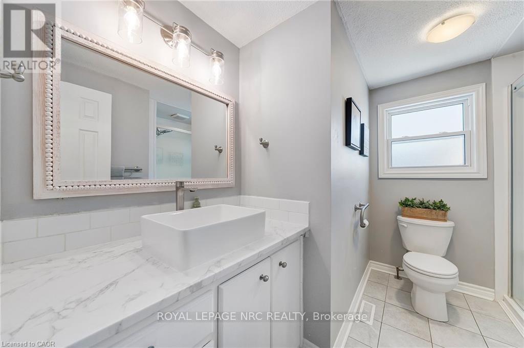 23 Bismark Drive, Cambridge, Ontario  N1S 4E6 - Photo 12 - X12504596