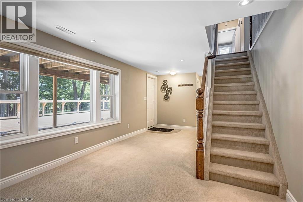 330 Thames Street S, Ingersoll, Ontario  N5C 2V1 - Photo 17 - 40785011