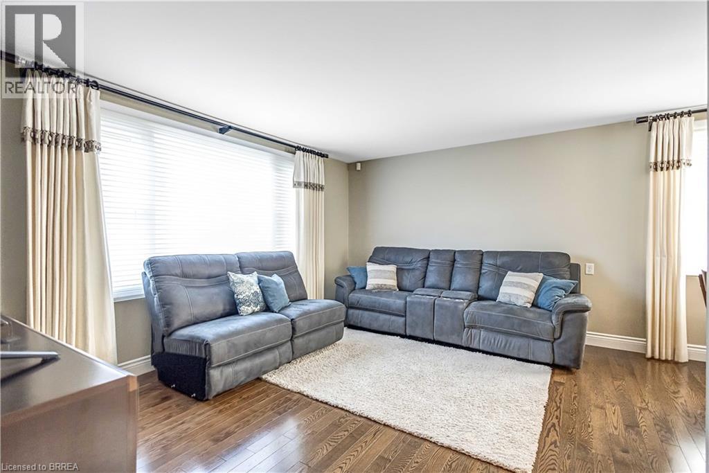 330 Thames Street S, Ingersoll, Ontario  N5C 2V1 - Photo 5 - 40785011