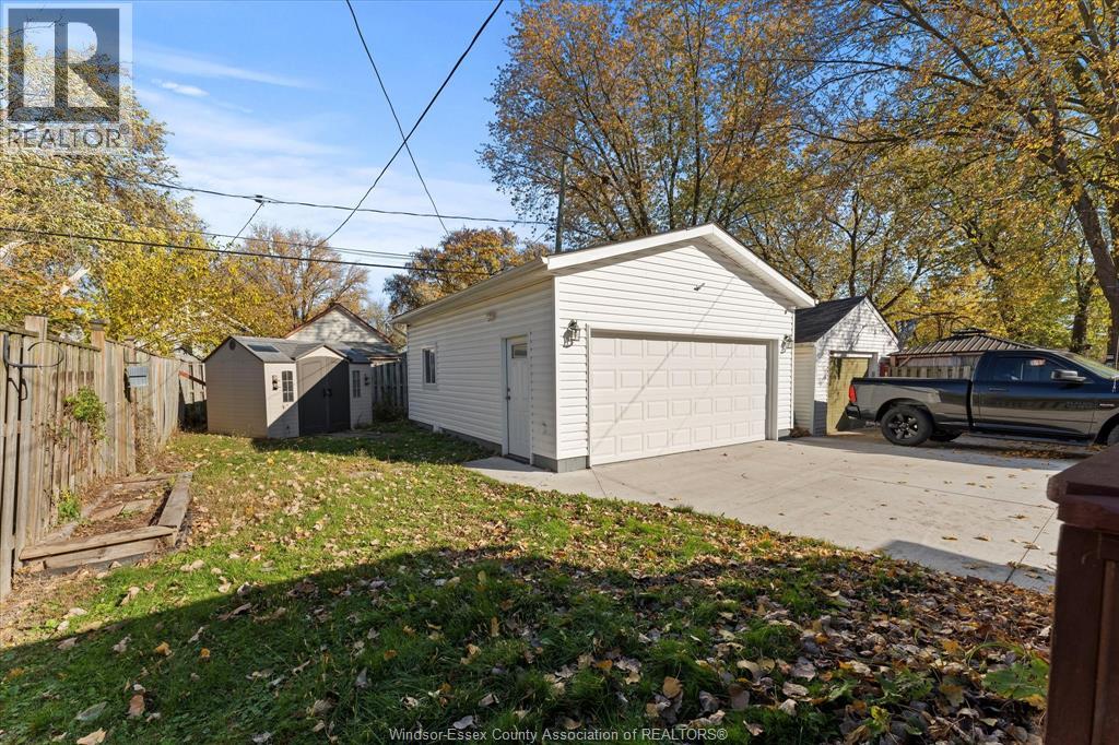 958 Partington Avenue, Windsor, Ontario N9B 2P2 - Photo 21 - 25027928