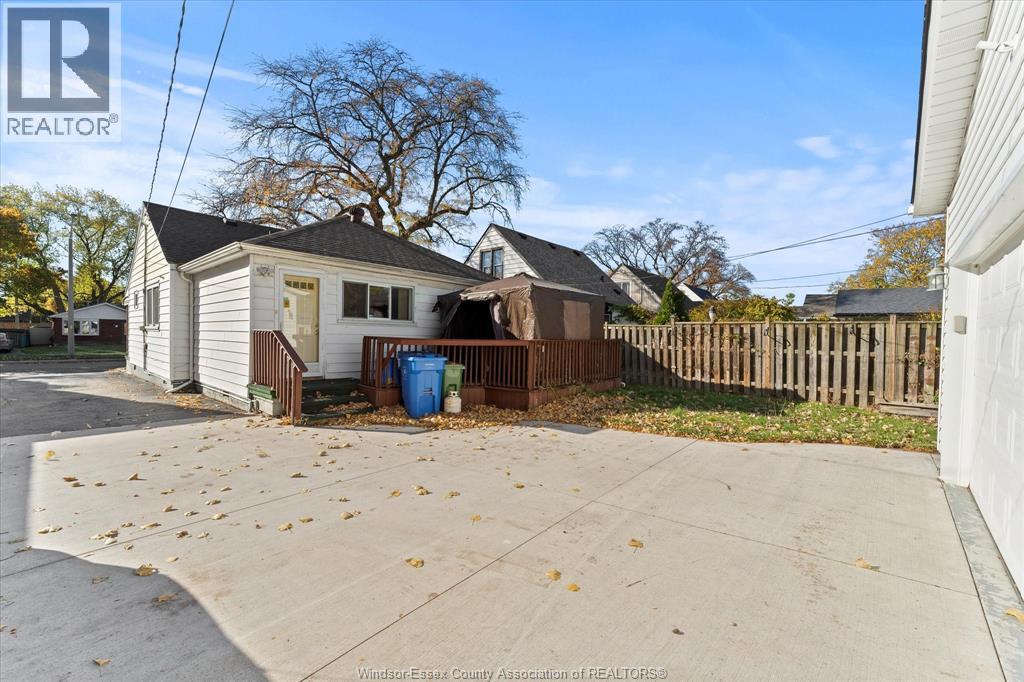 958 Partington Avenue, Windsor, Ontario N9B 2P2 - Photo 22 - 25027928