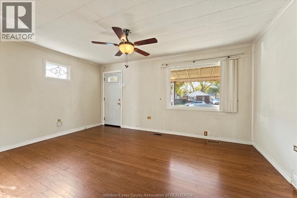 958 Partington Avenue, Windsor, Ontario N9B 2P2 - Photo 5 - 25027928