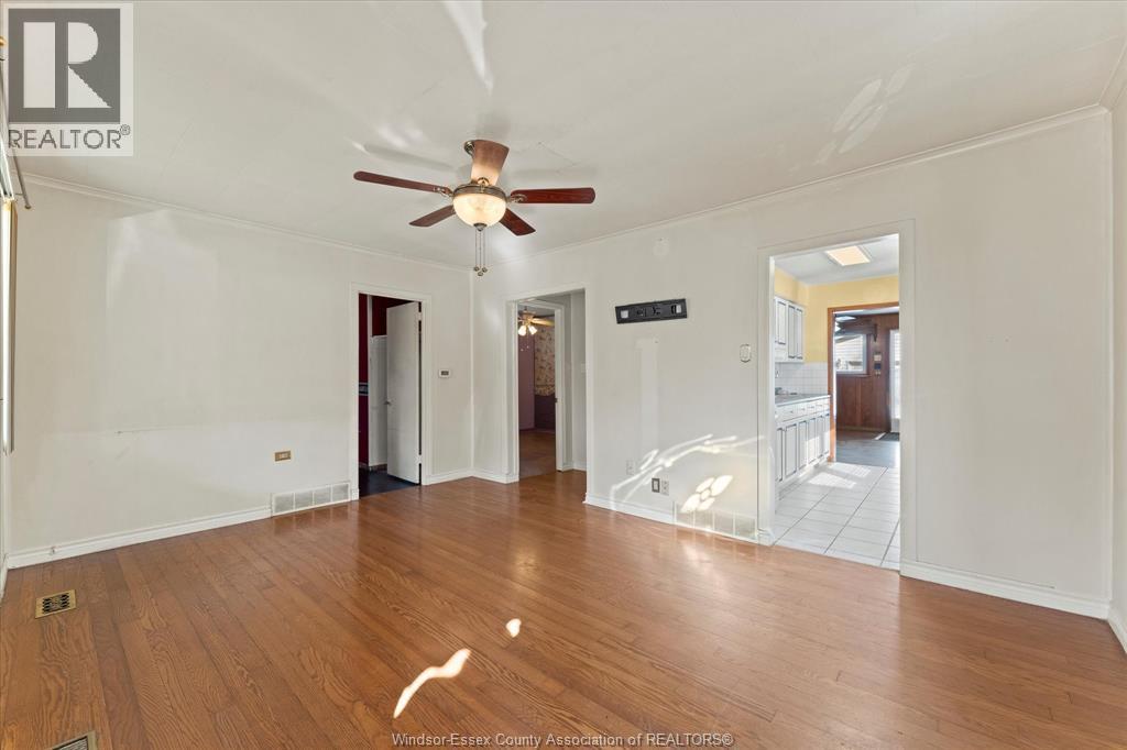 958 Partington Avenue, Windsor, Ontario N9B 2P2 - Photo 6 - 25027928