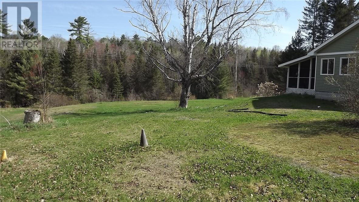 1157 Martin Road, Spragge, Ontario P0R 1K0 - Photo 7 - 2125345