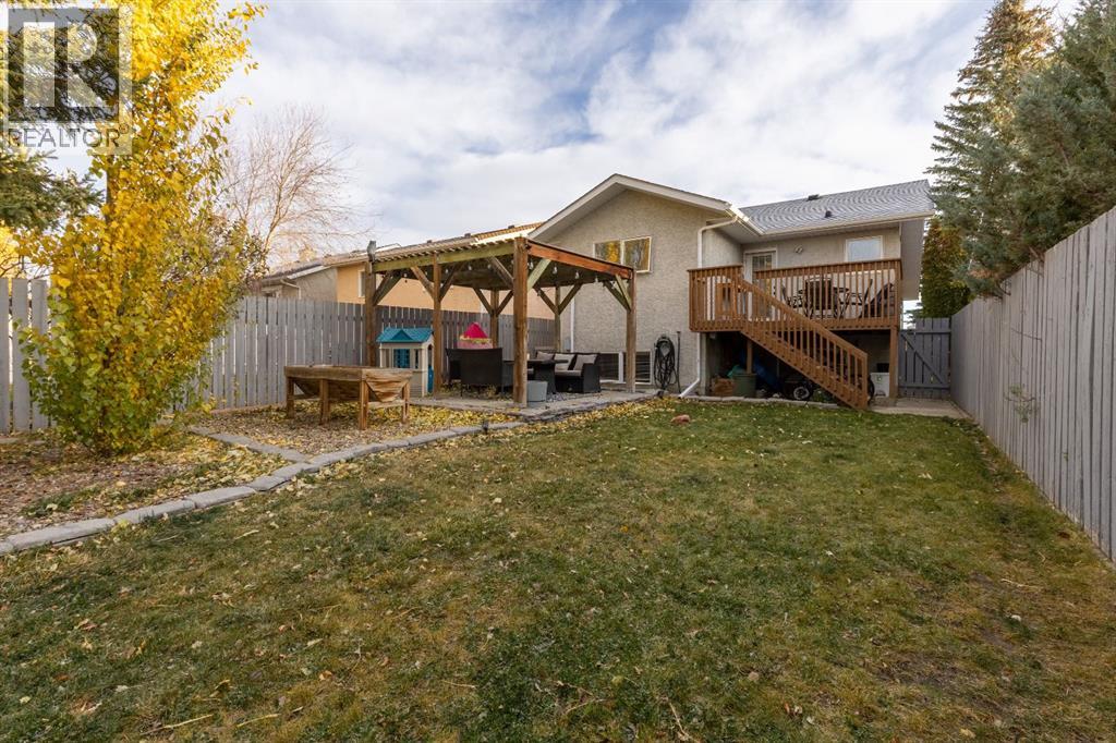 66 Assiniboia Way W, Lethbridge, Alberta  T1K 7L7 - Photo 35 - A2268734
