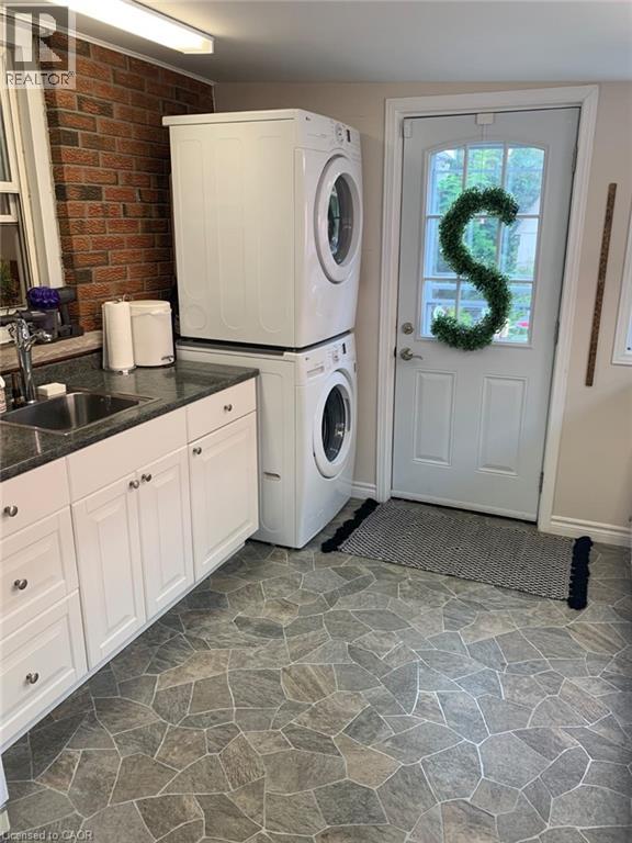 317 Bedford Road, Kitchener, Ontario  N2G 3A7 - Photo 13 - 40785411