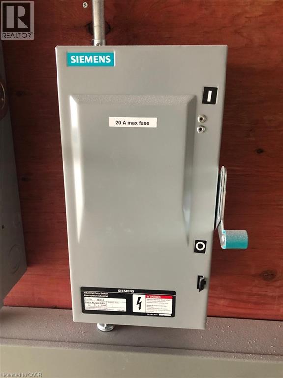 1038 Garner Road Unit# 202, Hamilton, Ontario  L9G 0J2 - Photo 2 - 40785367