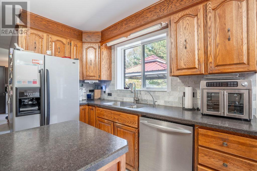 970 Town Line Rd, Sault Ste. Marie, Ontario  P6A 6K4 - Photo 23 - SM252837