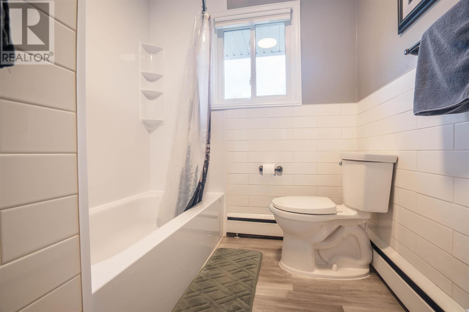 102 Roosevelt Ave, Sault Ste. Marie, Ontario  P6C 5M4 - Photo 15 - SM253071