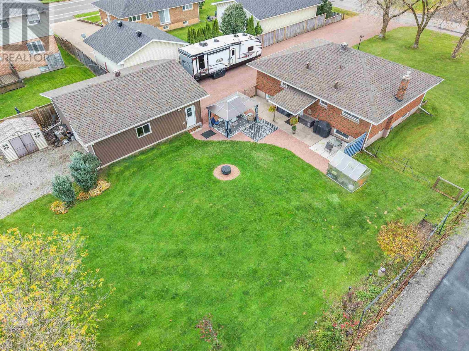 102 Roosevelt Ave, Sault Ste. Marie, Ontario  P6C 5M4 - Photo 4 - SM253071