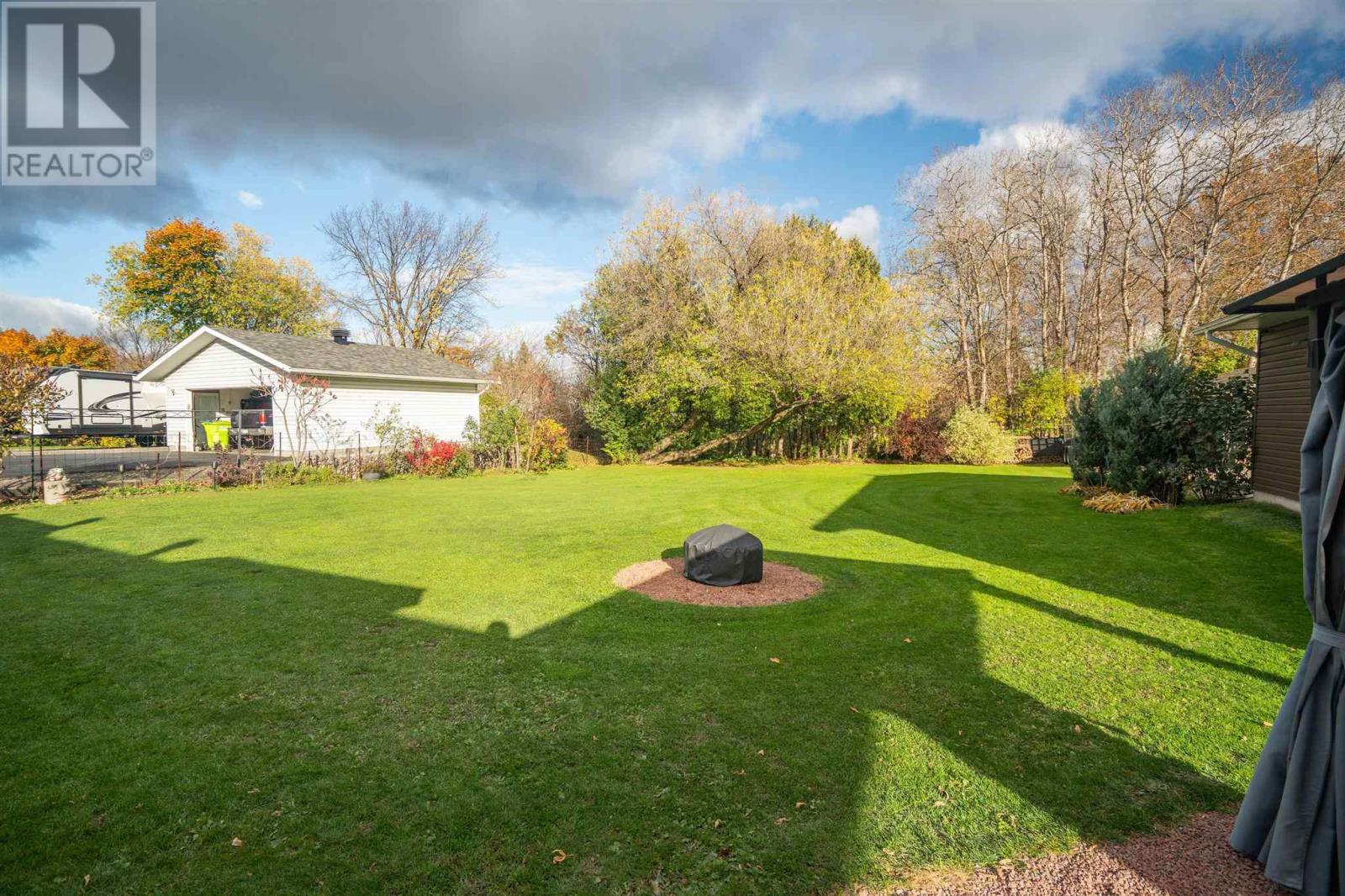 102 Roosevelt Ave, Sault Ste. Marie, Ontario  P6C 5M4 - Photo 38 - SM253071