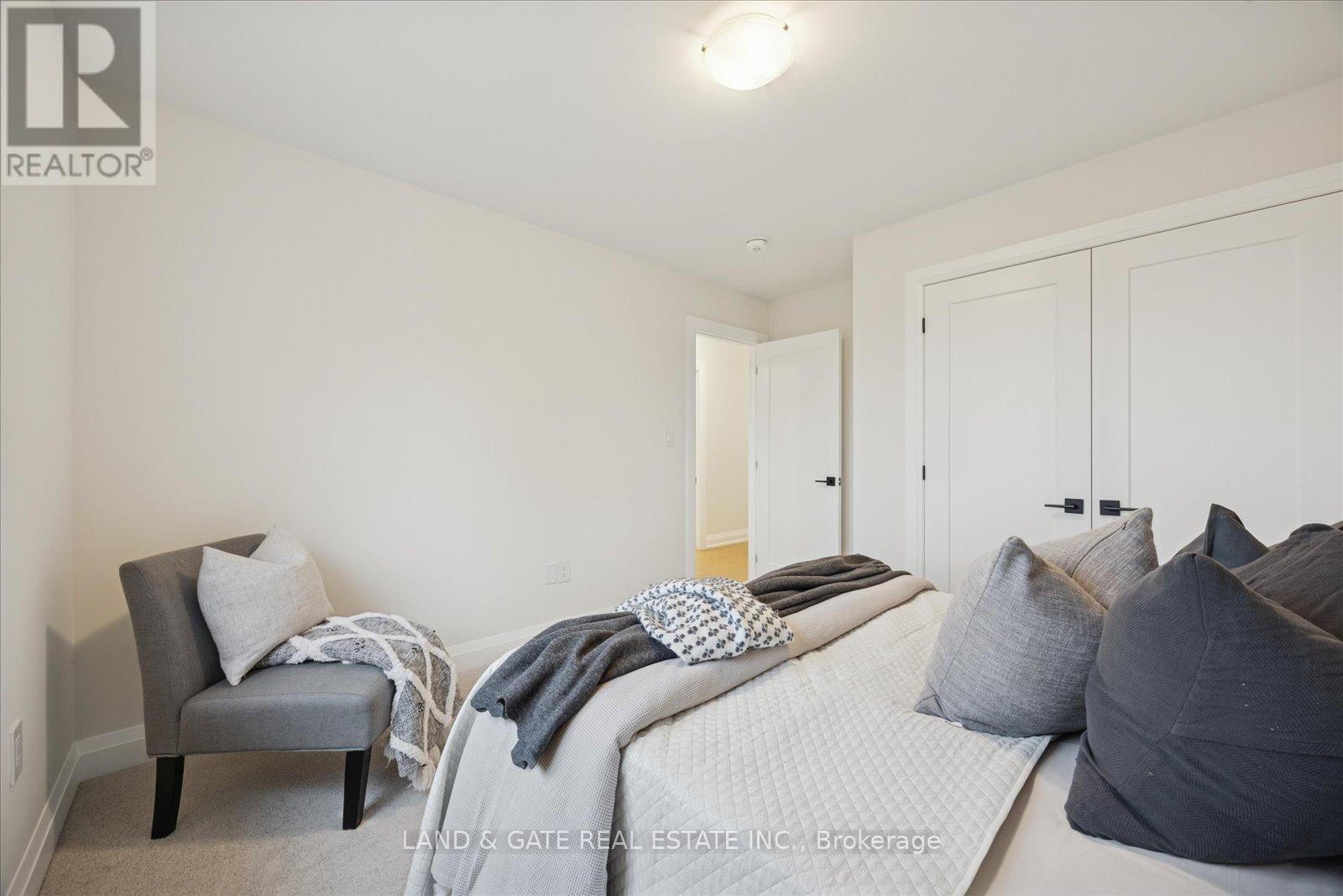 989 Queensdale Avenue, Oshawa, Ontario L1H 1H4 - Photo 28 - E12507134