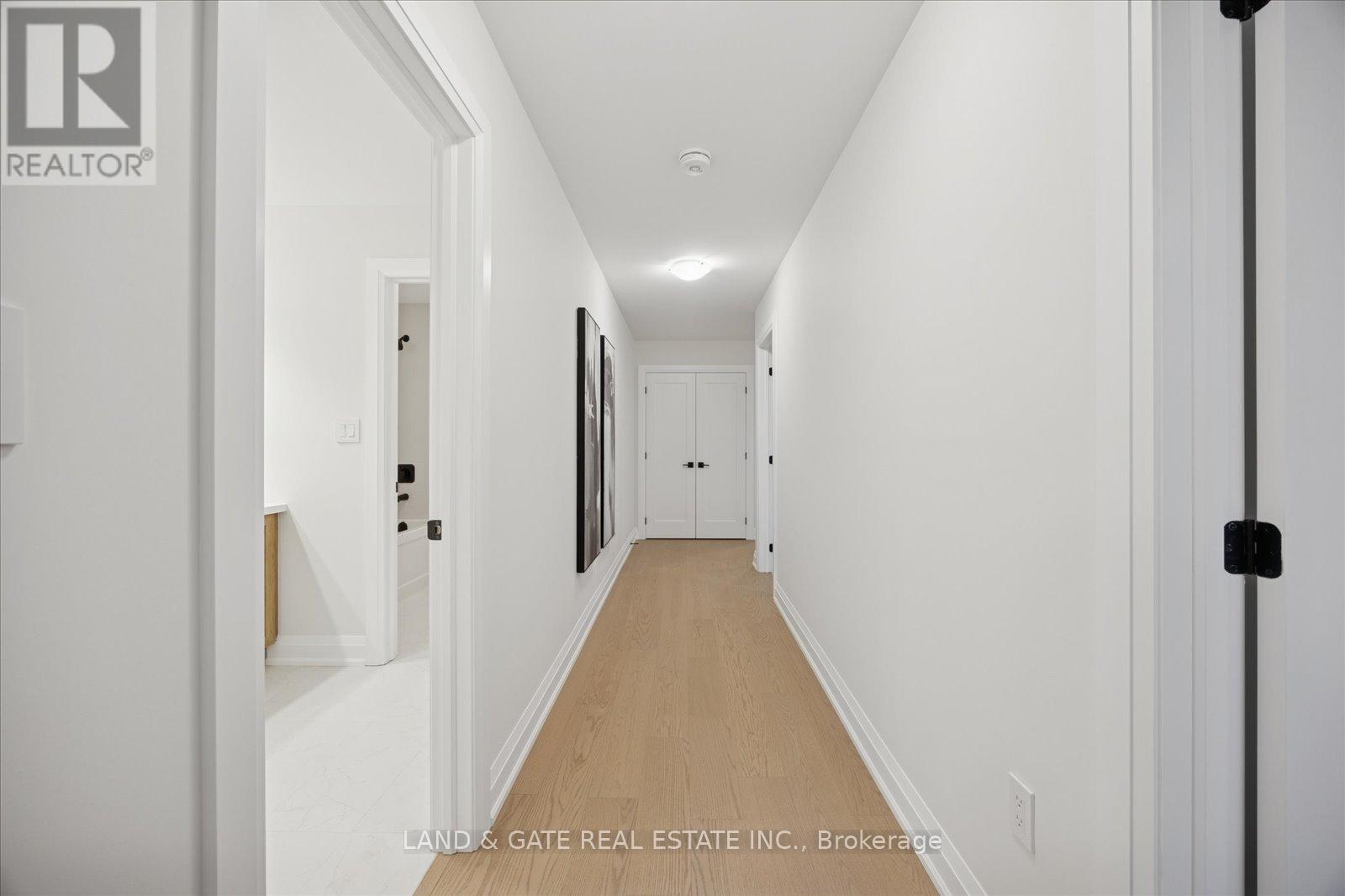 989 Queensdale Avenue, Oshawa, Ontario L1H 1H4 - Photo 35 - E12507134