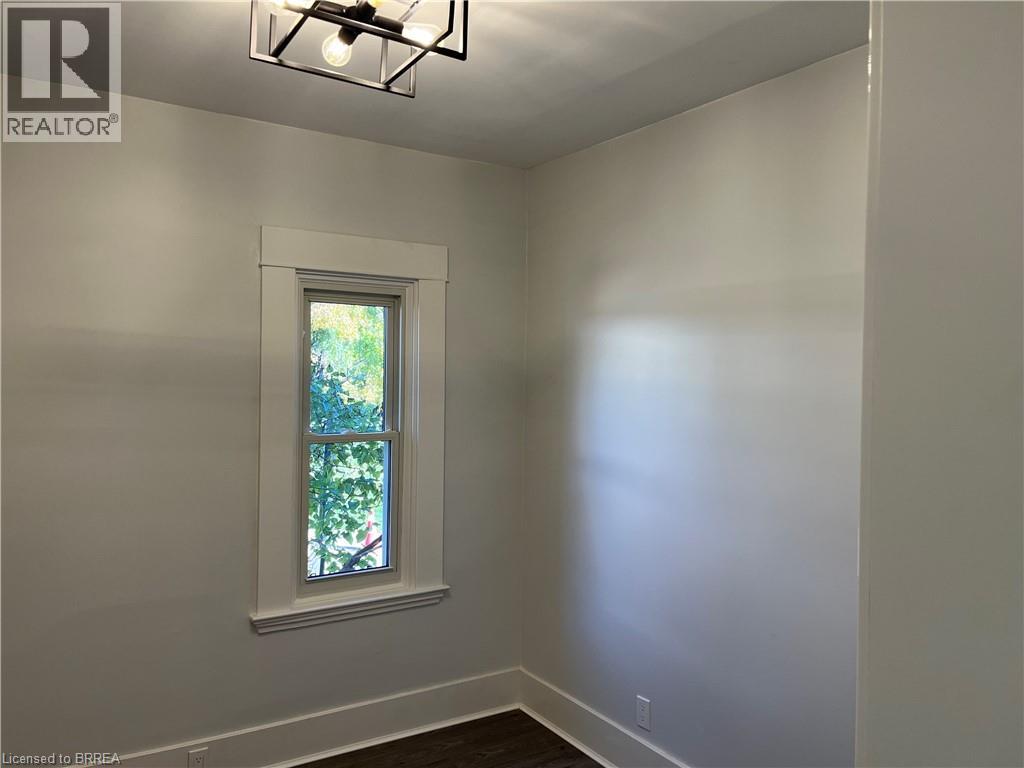 71 Sherwood Drive, Brantford, Ontario  N3T 1N3 - Photo 8 - 40782480